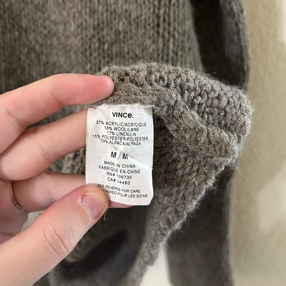 Vince Brown Long Sleeve V-Neck Sweater Size Medium Wool Linen Blend Marled Knit - Picture 6 of 10
